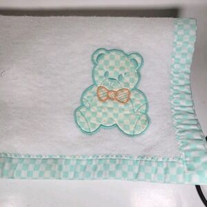 CUDDLE TIME BABY BLANKET Vintage‎ WHITE  PASTEL Blocks DELUXE  ACRYLIC FLEECE